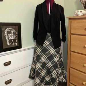 Express Grey Plaid Flair Skirt 5/6